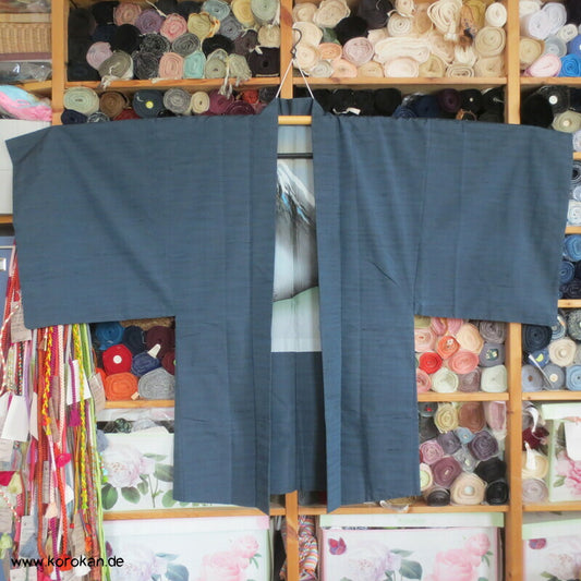 jeansblaue Tsumugi Seide Männer Haori Kimono Jacke, Bergmotiv innen
