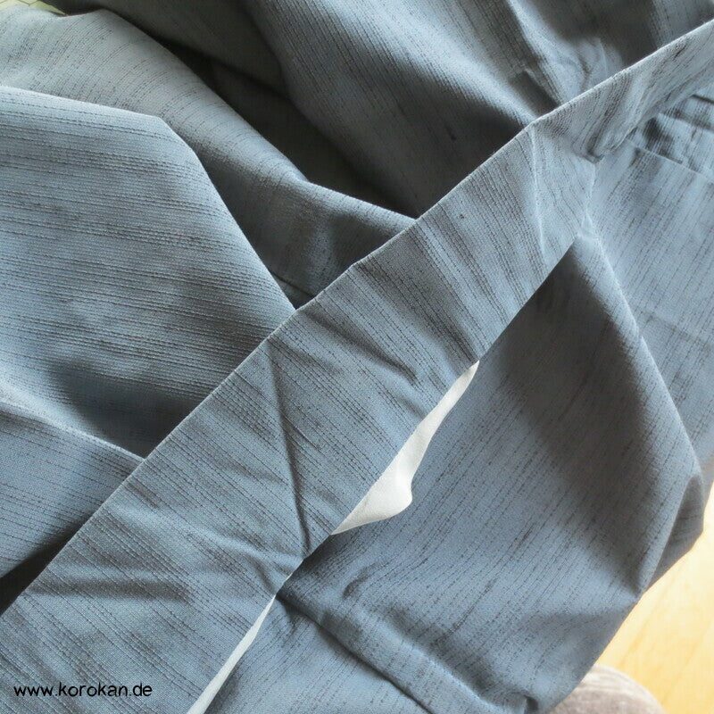 jeansblaue Tsumugi Seide Männer Haori Kimono Jacke, Bergmotiv innen