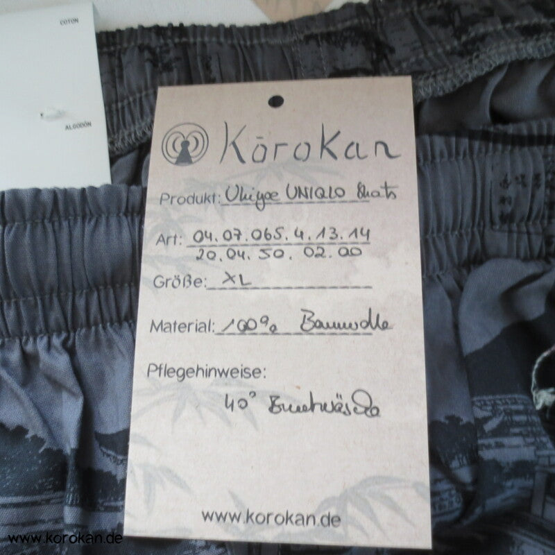 Uniqlo Shorts japanische Holzdruck Landschaften schwarz in grau, Gr. XXL