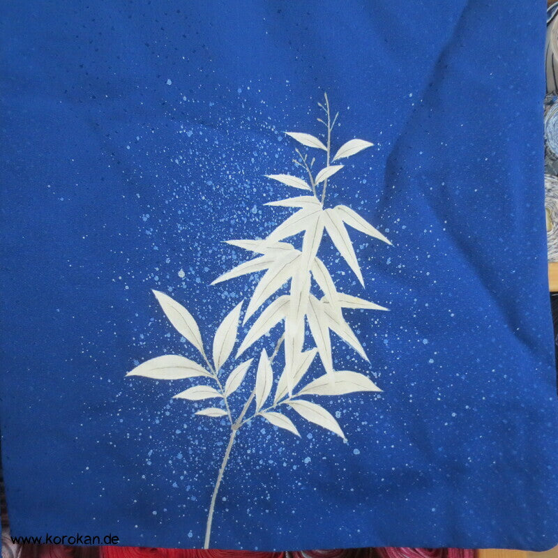Winter Bambus auf blau Seidencrepe Tsukesage Kimono