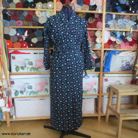 umgearbeitetes Kimono Kleid aus Kurume Kasuri Baumwolle