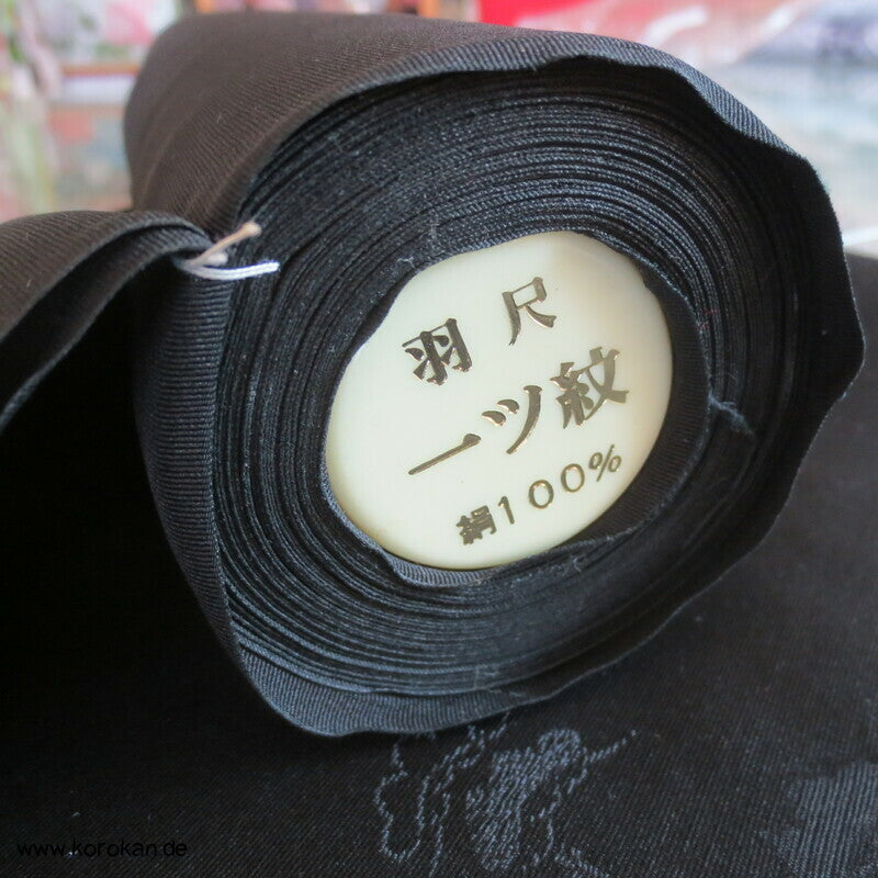 schwarzer Seiden Damast, gewebte Bäume Tanmono, Mon