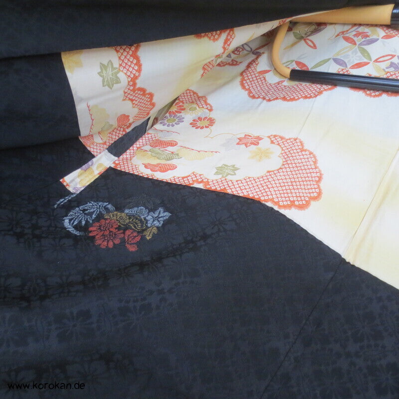 Urushi Blumenrondelle Seidenjacquard Haori Kimono Jacke