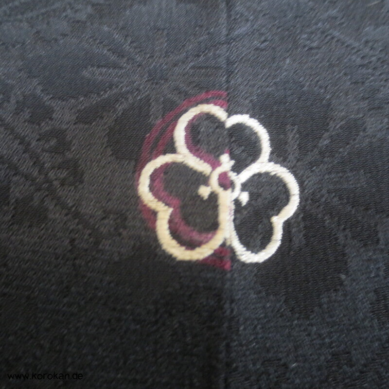 Urushi Blumenrondelle Seidenjacquard Haori Kimono Jacke