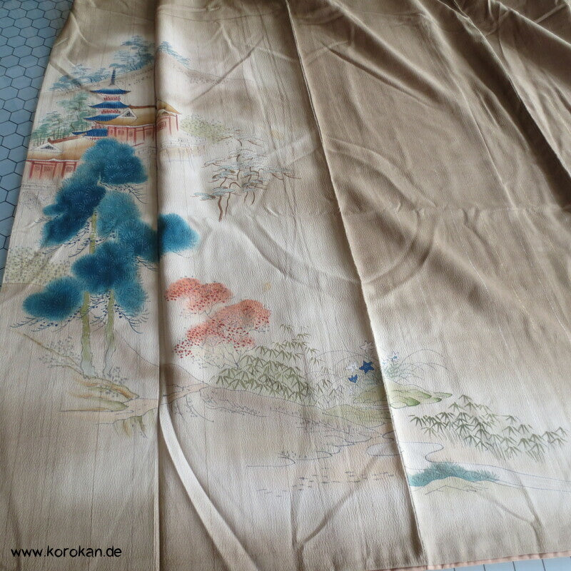 antiker Tempel Irotomesode Japan Kimono, Seidencrepe oliv