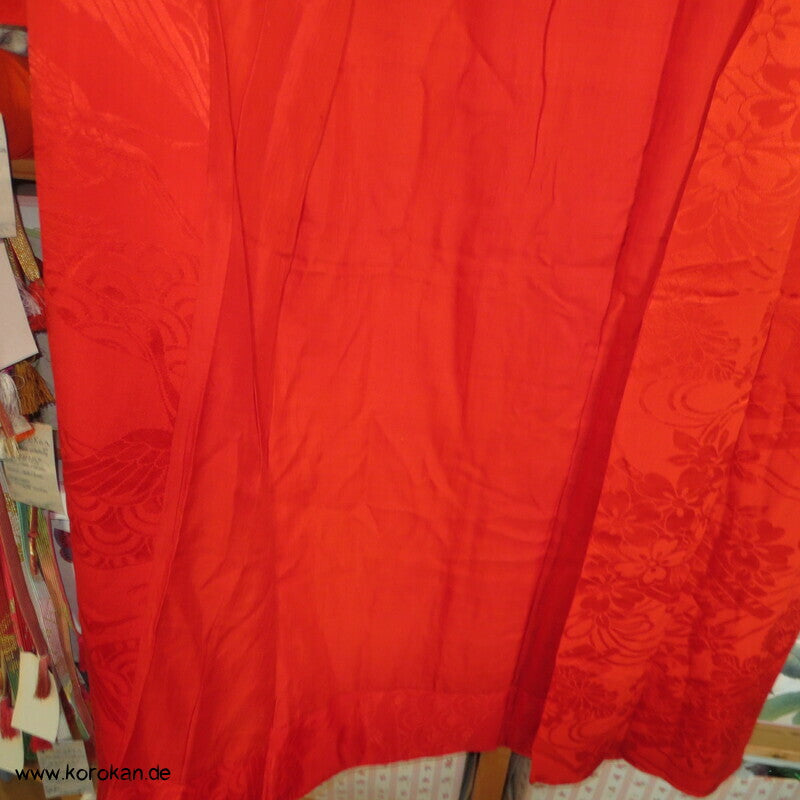 rote Blumenflöße Rinzu Damast Seide Juban Unterkimono