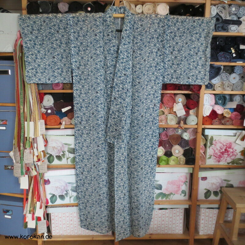 Blumenranken auf Karogewebe Hitoe Kimono, leicht transparent
