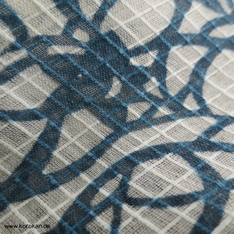Blumenranken auf Karogewebe Hitoe Kimono, leicht transparent