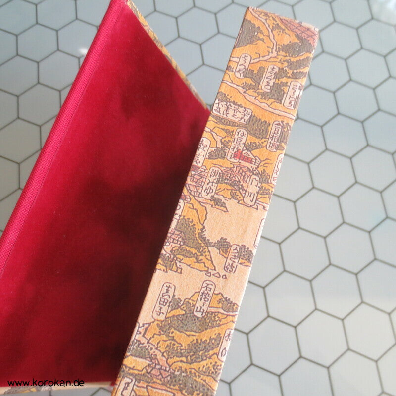 Klappdeckel Pappschachtel mit chinesischer Landkarte, handgemacht
