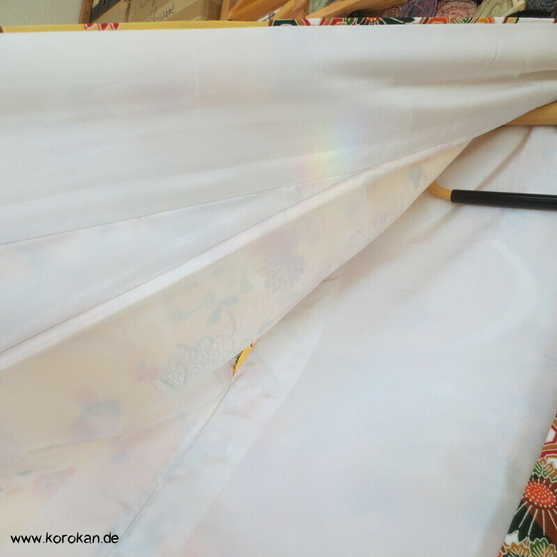 bunte klassisch japanische Muster Chu Furisode Seidencrepe Kimono