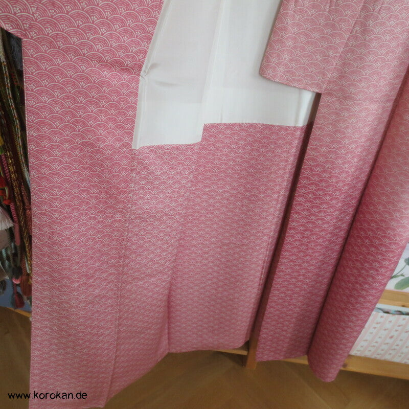 Yamato Homongi Kimono, Seidendamast Segaiha Wellen im Bokashi Farbverlauf