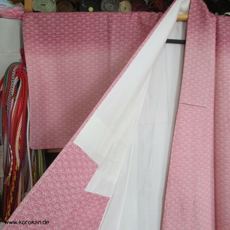 Yamato Homongi Kimono, Seidendamast Segaiha Wellen im Bokashi Farbverlauf