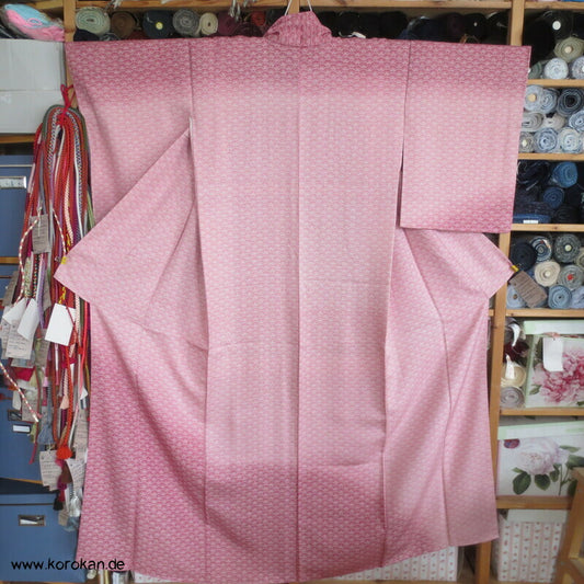 Yamato Homongi Kimono, Segaiha Wellen im Bokashi Farbverlauf