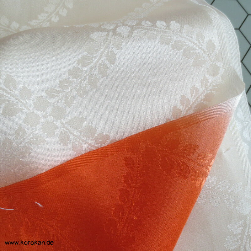 Seidendamast Hakkake Bokashi weiß orange unteres Futter für Kimono Karieba