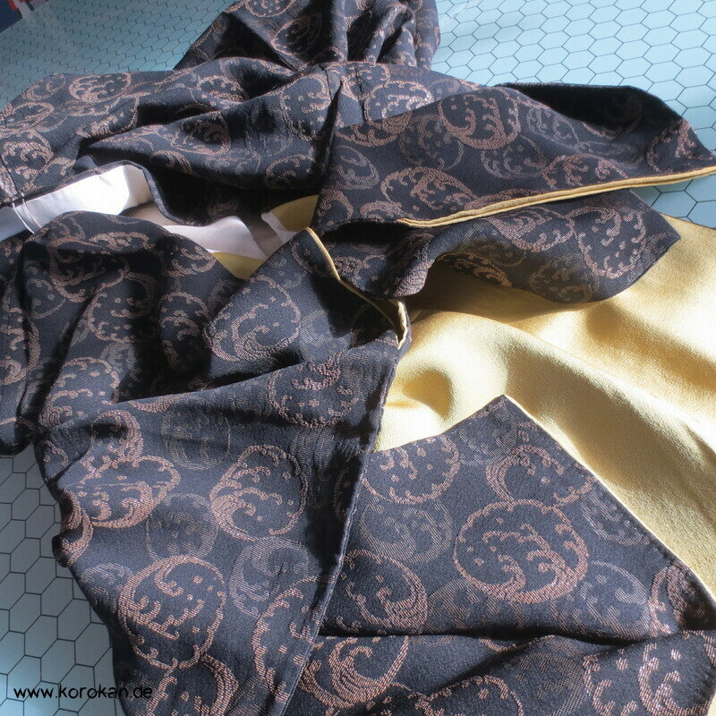 kupfer Wellenrondelle auf schwarz festlicher Komon Kimono