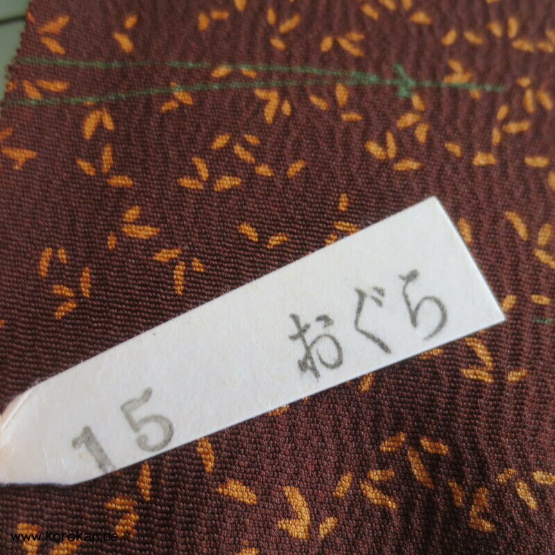 Kiefernnadel Kimono Chirimen Crepe Seide