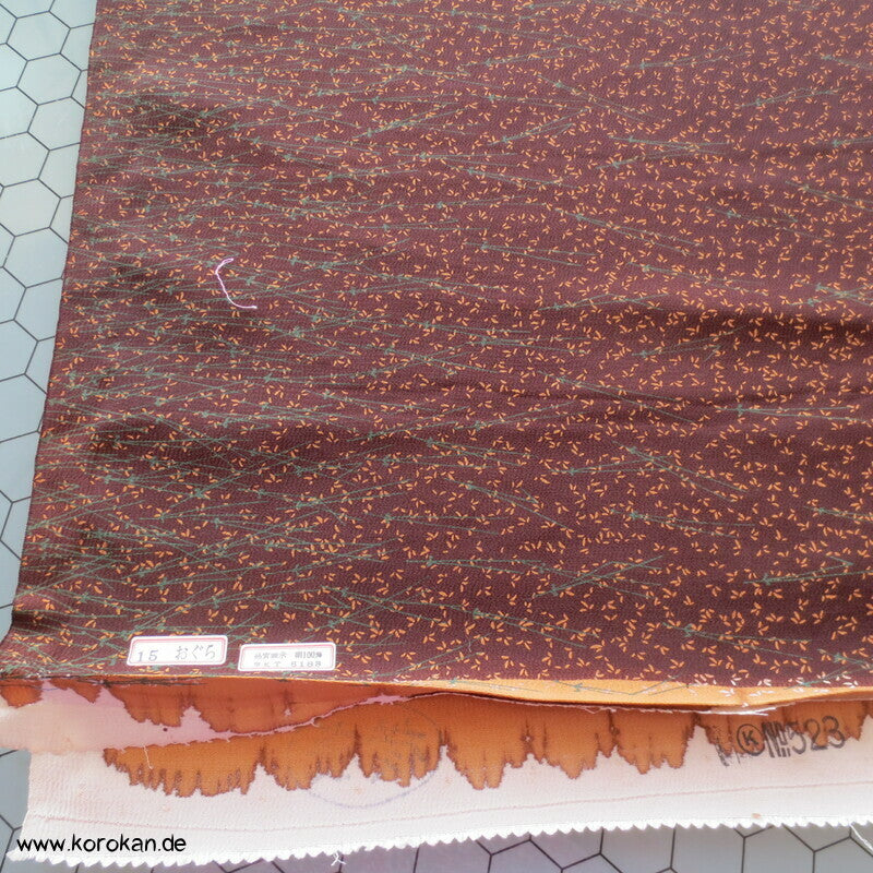 Kiefernnadel Kimono Chirimen Crepe Seide