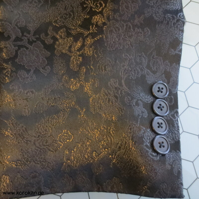 maßangefertigter Herrenanzug schwarze chinesische Drachenseide, ca. Gr. 52