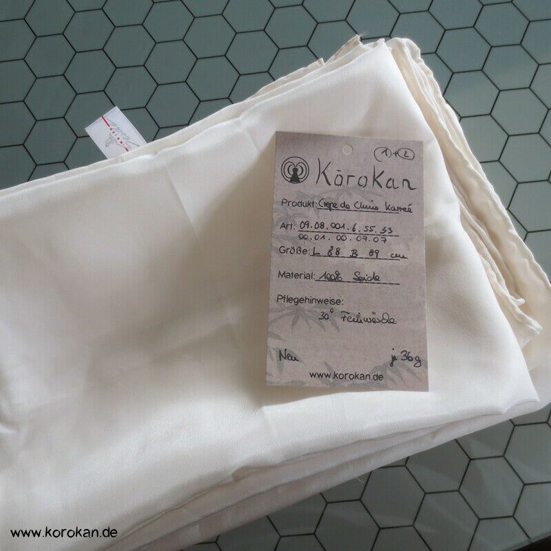 Karrée Seidentuch Crepe de Chine natur handrolliert