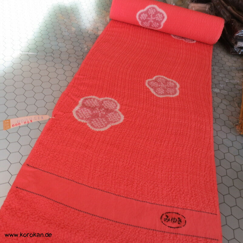 Shibori Ume Blüten Matelassé borkige Kimono Seide