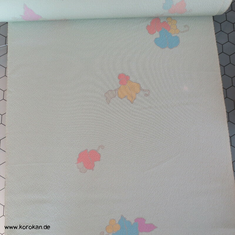 Trauben, Blätter Kimono Chirimen Crepe Japan Seide