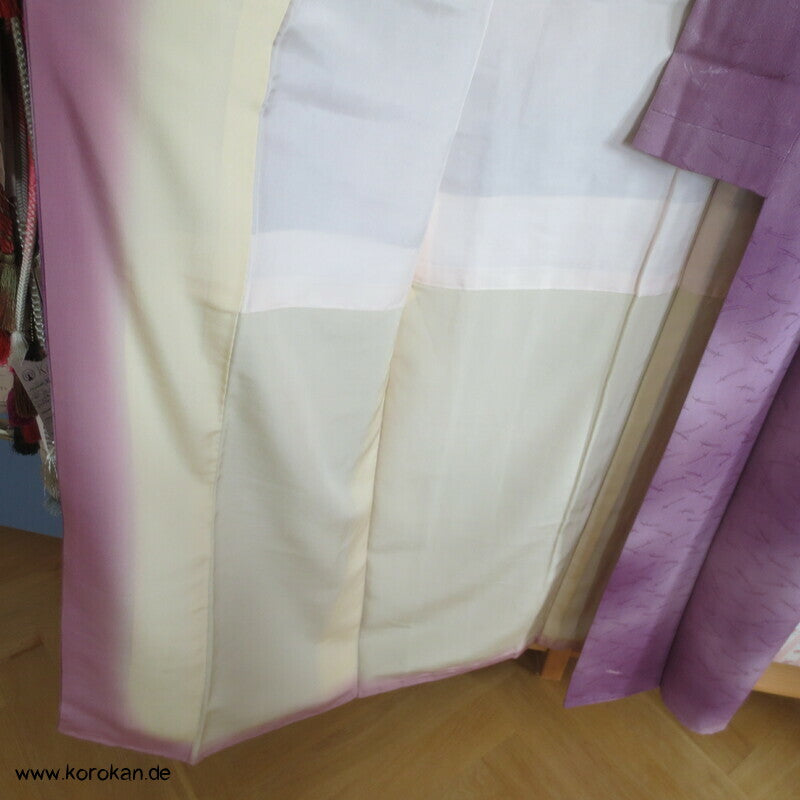 Kiefernnadeln Sagara Knötchenstickerei Komon Kimono