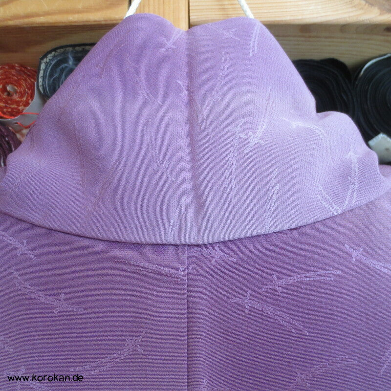Kiefernnadeln Sagara Knötchenstickerei Komon Kimono