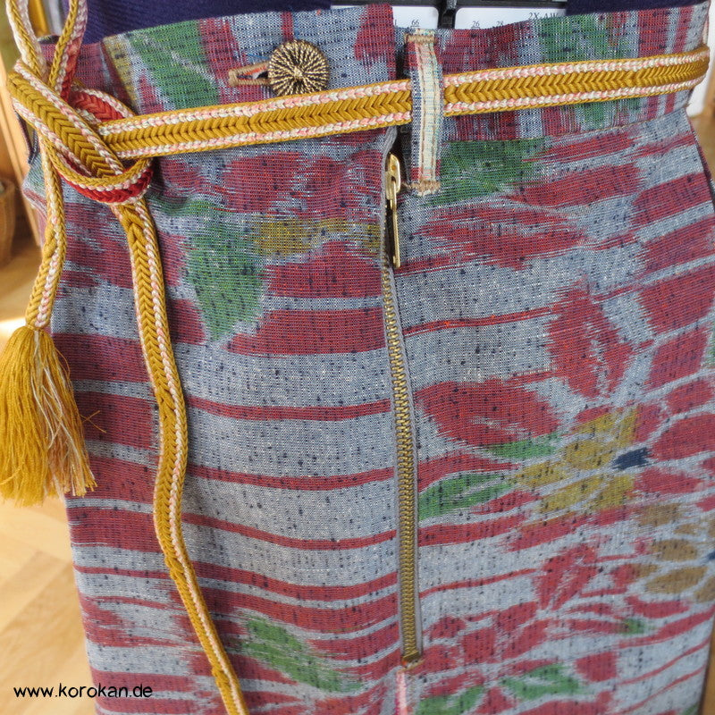 Bahnen Rock, Tsumugi Kasuri Kimono Seide, mit Endstück