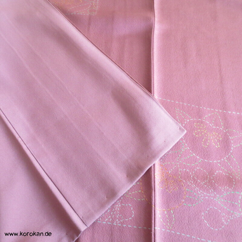 Sashiko Motive teilbestickter Tsukesage Kimono Seidencrepe