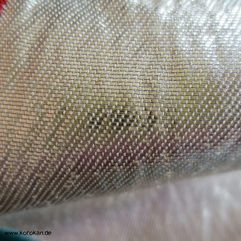 Stickerei Kiku auf Lamé Uchikake - Hochzeitsmantel