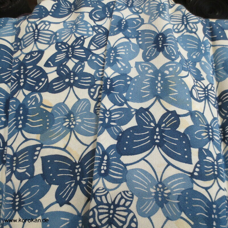 Tausend Schmetterlinge Komon Kimono