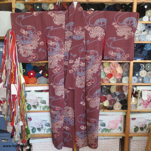 Genji Räder und Chrysanthemen antiker Komon Kimono, leichter Crepe