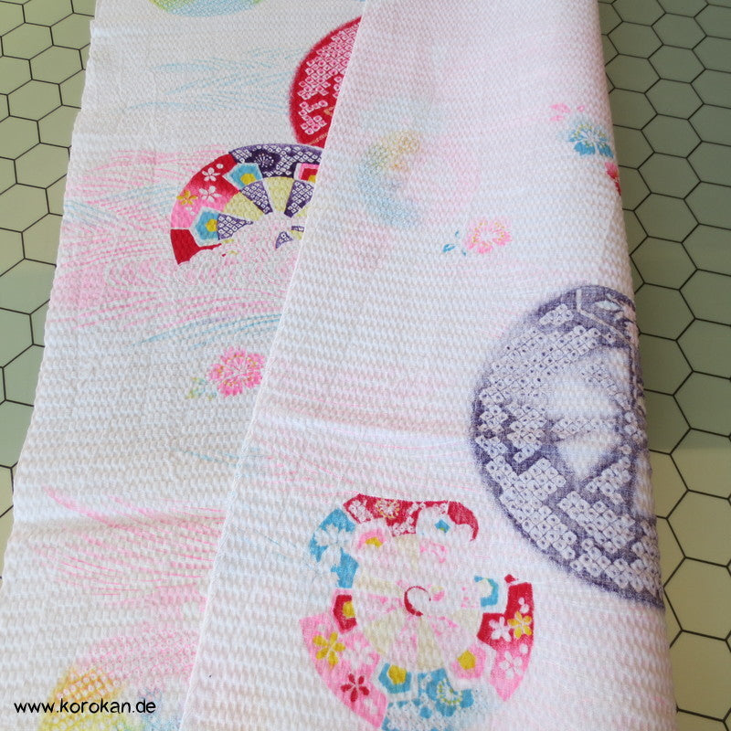 Genji Wasserräder, Blüten Yukata Baumwoll Seersucker