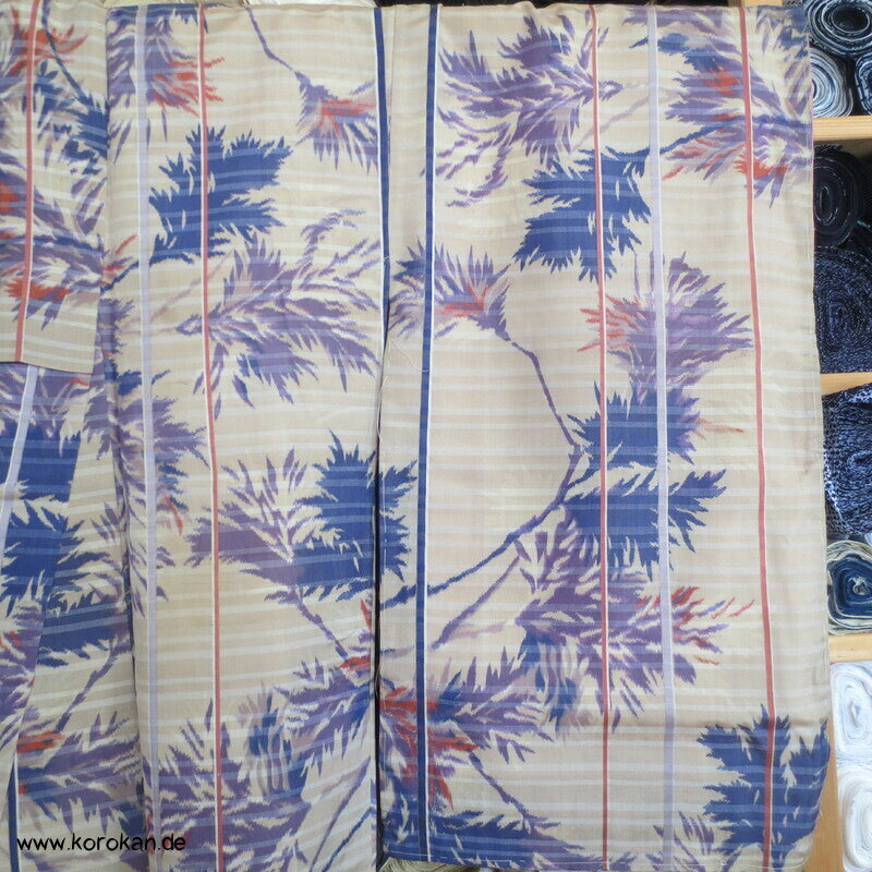 Art Deco violettblaue Blätter und Zweige Meisen Seiden Kimono