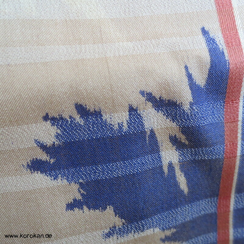 Art Deco violettblaue Blätter und Zweige Meisen Seiden Kimono