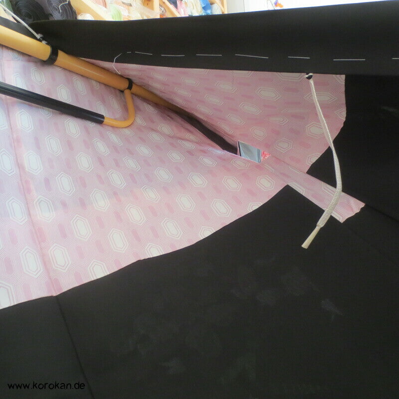 abstrakte Blumen mit Grünzeug Seidencrepe Haori Jacke, mit Himo