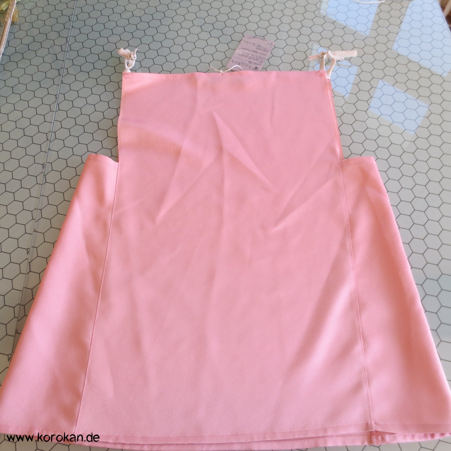 Kimono Seiden Top, rosa Sayagata Damast, Bindeträger