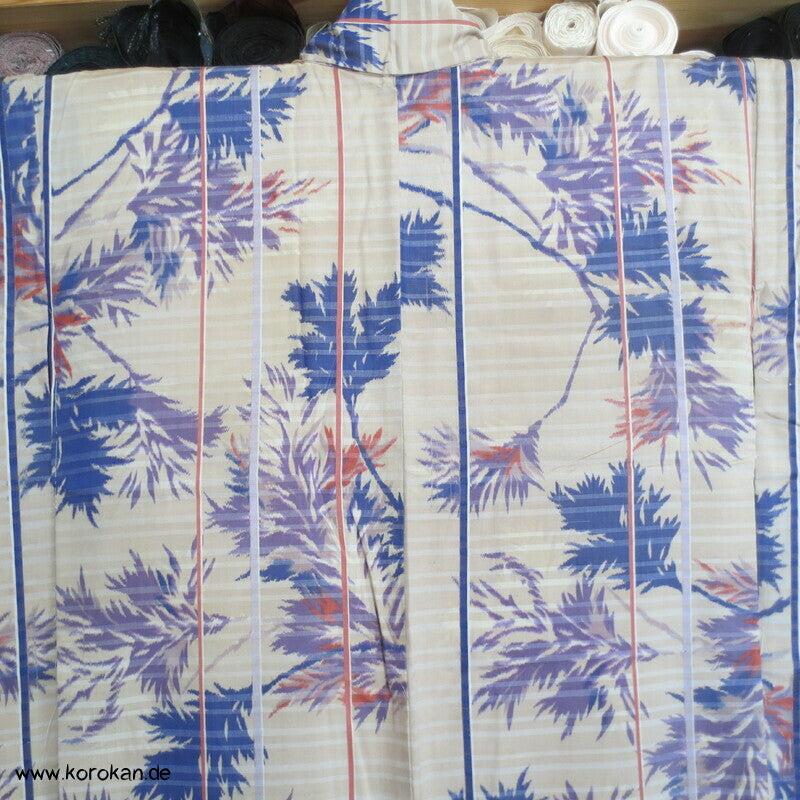 Art Deco violettblaue Blätter und Zweige Meisen Seiden Kimono