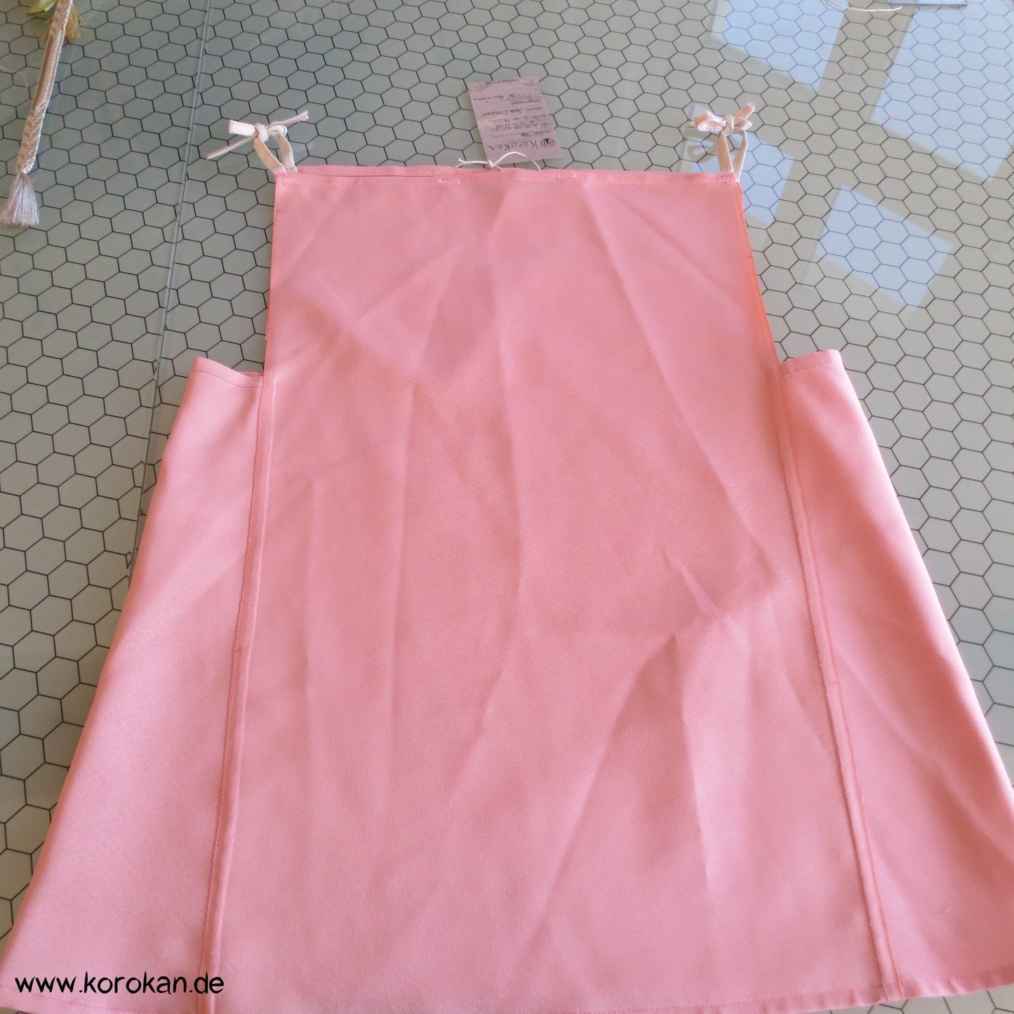 Kimono Seiden Top, rosa Sayagata Damast, Bindeträger