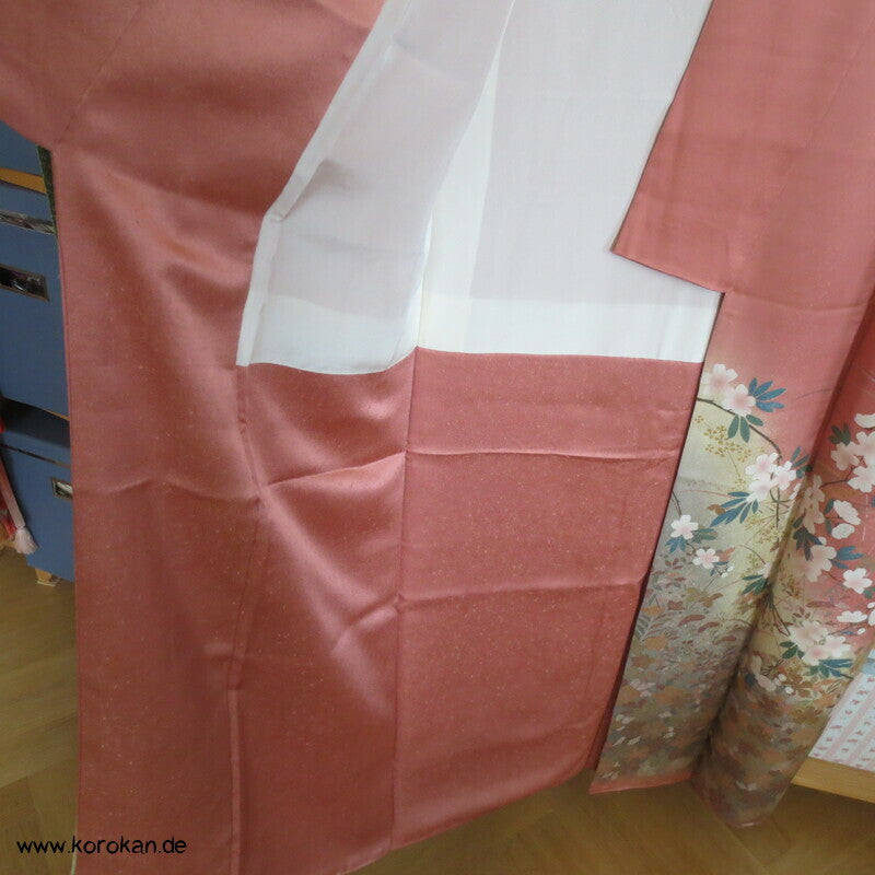 klassischer Kirschblütenzweige Homongi Seidendamast Kimono