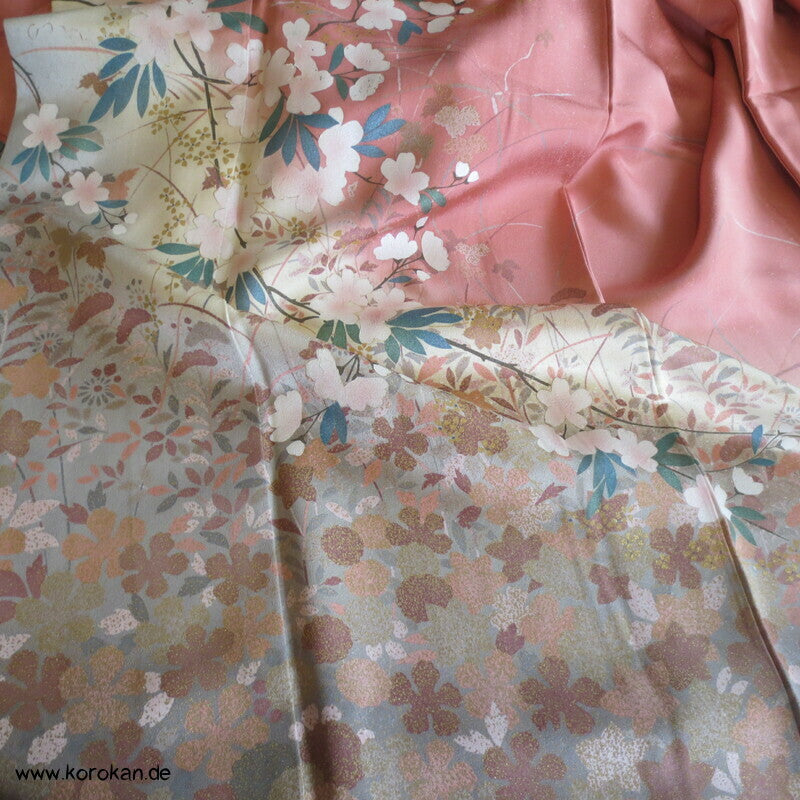 klassischer Kirschblütenzweige Homongi Seidendamast Kimono