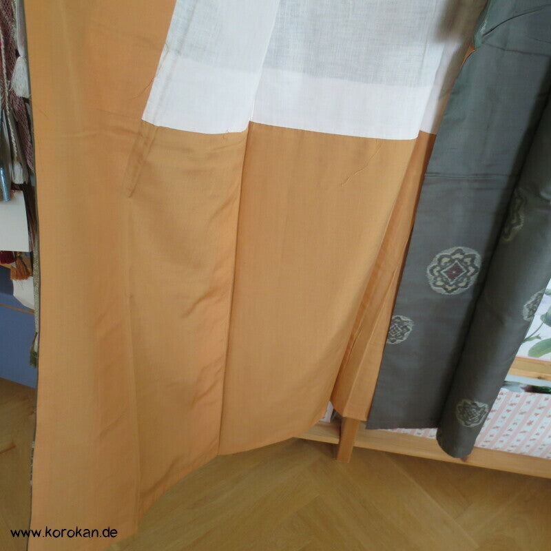 Art Deco graugrün mit Schneeflocken Meisen Seiden Kimono