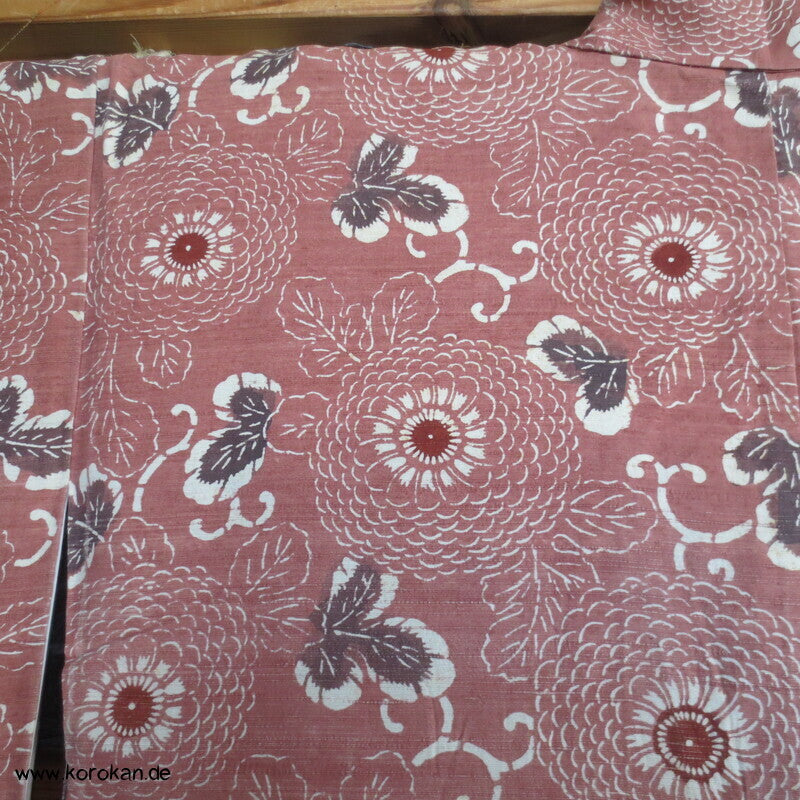 Tsumugi Seiden Kimono, gedruckte Kiku Chrysanthemen