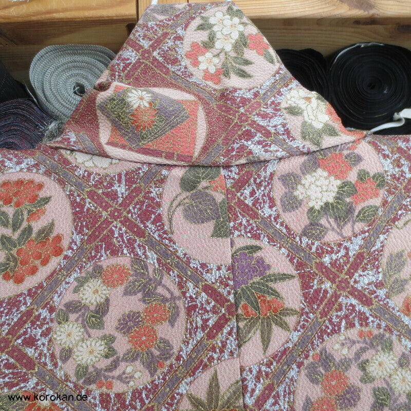 festlicher diagonales Gittermuster Komon Kimono