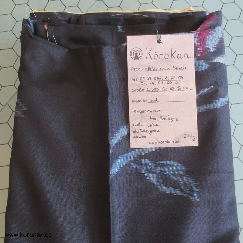Japan Magnolien auf schwarz Meisen Seiden Kimono