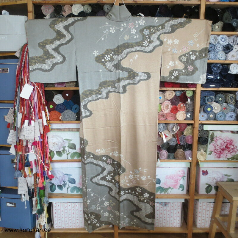 Shibori Fluss auf Sayagata Damast Homongi Kimono