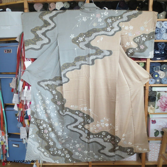 Shibori Fluss auf Sayagata Damast Homongi Kimono