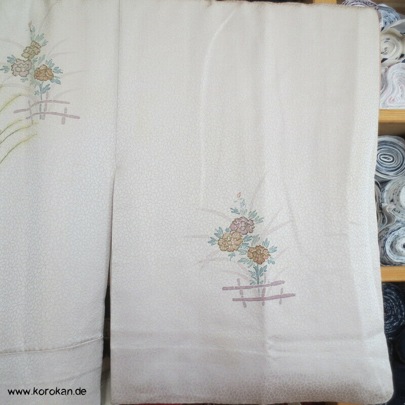 Blüten am Fluss - blassmauve Tsukesage Sogo Kimono