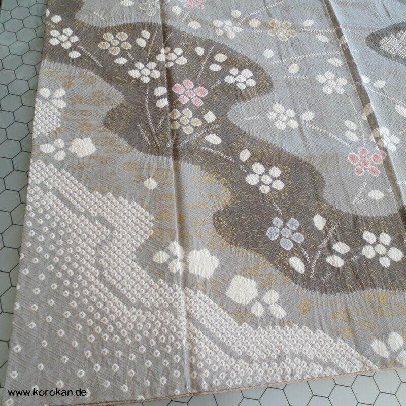 Shibori Fluss auf Sayagata Damast Homongi Kimono