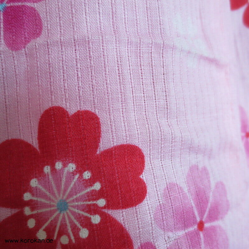 Yukata Kimono für Mädchen, Sakura Blüten auf rosa